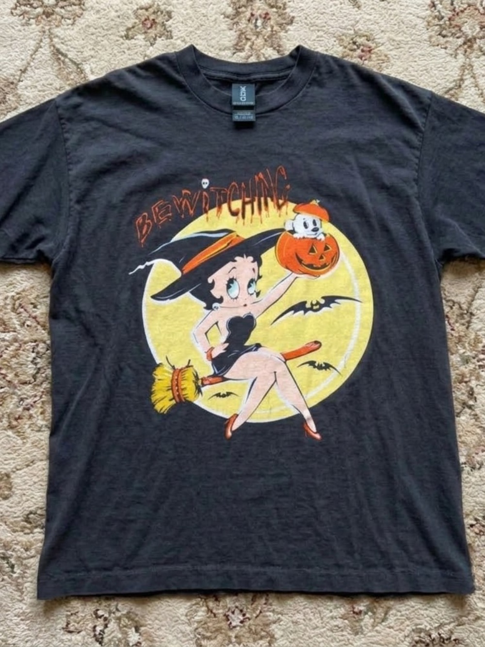 Gildan Black Betty Boop "Bewitching" Halloween Graphic Tee